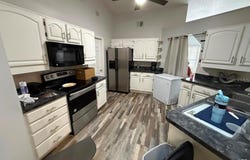601 S DEAN Road, ORLANDO, FL 32825
