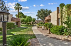 1320 E BETHANY HOME Road, Phoenix, AZ 85014