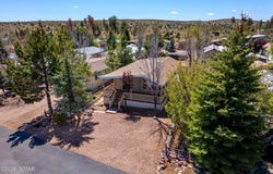 2221 Wrangler Way, Overgaard, AZ 85933