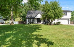 4382 River Road, Columbus, IN 47203