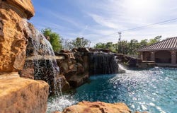 3 Woodland Loop, Round Rock, TX 78664