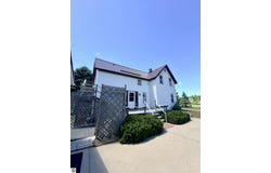 196 E Center, Kingsley, MI 49649