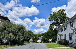 19 Sampson St, Grafton, MA 01560