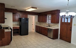 306 E Anderson Ave, Round Rock, TX 78664