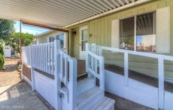 325 S 5th St, Sunnyside, WA 98944