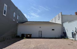 810 Central Ave, Hawarden, IA 51027