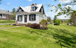 130 Charleston St, Esperance, NY 12066