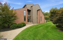 24 DOWNS Drive, WILMINGTON, DE 19807