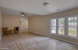 302 E Market Street, Diamond, MO 64840