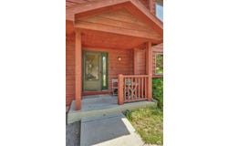 214 Glenview Drive, Lawrence, KS 66049