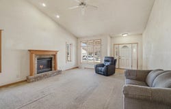 4724 N FALLVIEW Lane, APPLETON, WI 54913