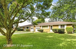 2955 Whitfield Drive, Saginaw, MI 48603
