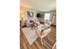 525 W Omar Street, Struthers, OH 44471