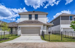 448 Burlington Dr, Buda, TX 78610