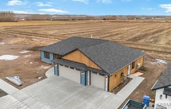 288 E 5th S, Sugar City, ID 83448