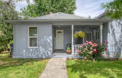 237 SW 2ND St, PilotRock, OR 97868