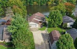 11218 Diehl Lake Drive, Berlin Center, OH 44401