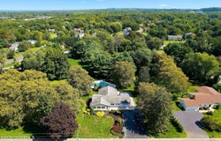 29 Centerville Road, Holmdel, NJ 07733