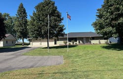 560 NE 3rd ST, Hartley, IA 51346