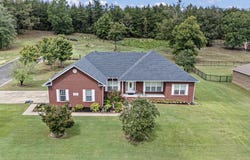 1707 Holloway Street, Morrilton, AR 72110