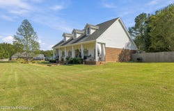 119 Sunset Hills Drive, Florence, MS 39073