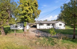 19002 W Niles Lane, Redding, CA 96002