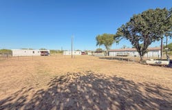 179 PR 6624, Devine, TX 78016