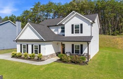 6353 Woodland Station Drive, Lula, GA 30554