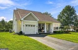 27 TULIP Court, MARLTON, NJ 08053