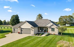 3801 S Elaine Drive, Warsaw, IN 46580