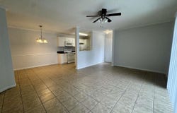 711 Coventry LN. Apt. B1, Florence, SC 29501-8819