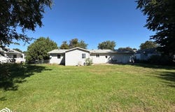 2219 Gilbert Street, Burlington, IA 52601