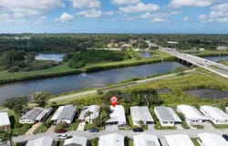347 CANAL Way, OLDSMAR, FL 34677