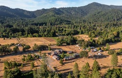 6375 Lake Shore Drive, Selma, OR 97538