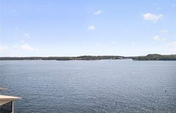 60 Branch Road, Lake Ozark, MO 65049