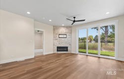 328 N Blossom River Ln, Eagle, ID 83616