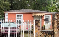 2118 NW 83rd St, Miami, FL 33147