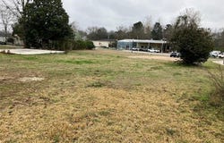 504 Riverfalls St, Andalusia, AL 36420