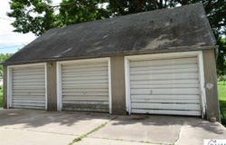216 Cleveland Ave W, Winnebago, MN 56098