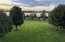 114 RIVERVIEW CT, Secaucus, NJ 07094