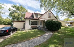 1860 N Maple Road, Ann Arbor, MI 48103