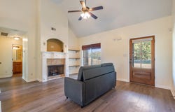 239 AMBER Cir, Byhalia, MS 38611