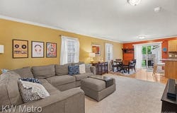 3747 Royal Avenue, Berkley, MI 48072