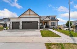 3632 N Buchanan Ct, Aurora, CO 80019