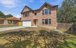 281 SAMANTHA DR, Schertz, TX 78154