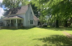 209 S Rush Street, Pleasant Hope, MO 65725