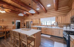 1905 Silver Lane, Yokuts Valley, CA 93675