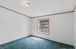 405 8th Street, Eldon, MO 65026