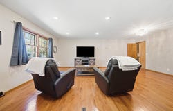 8121 E Mockingbird Ln, Wichita, KS 67207