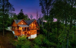 502 Overlook Drive, Blue Ridge, GA 30513